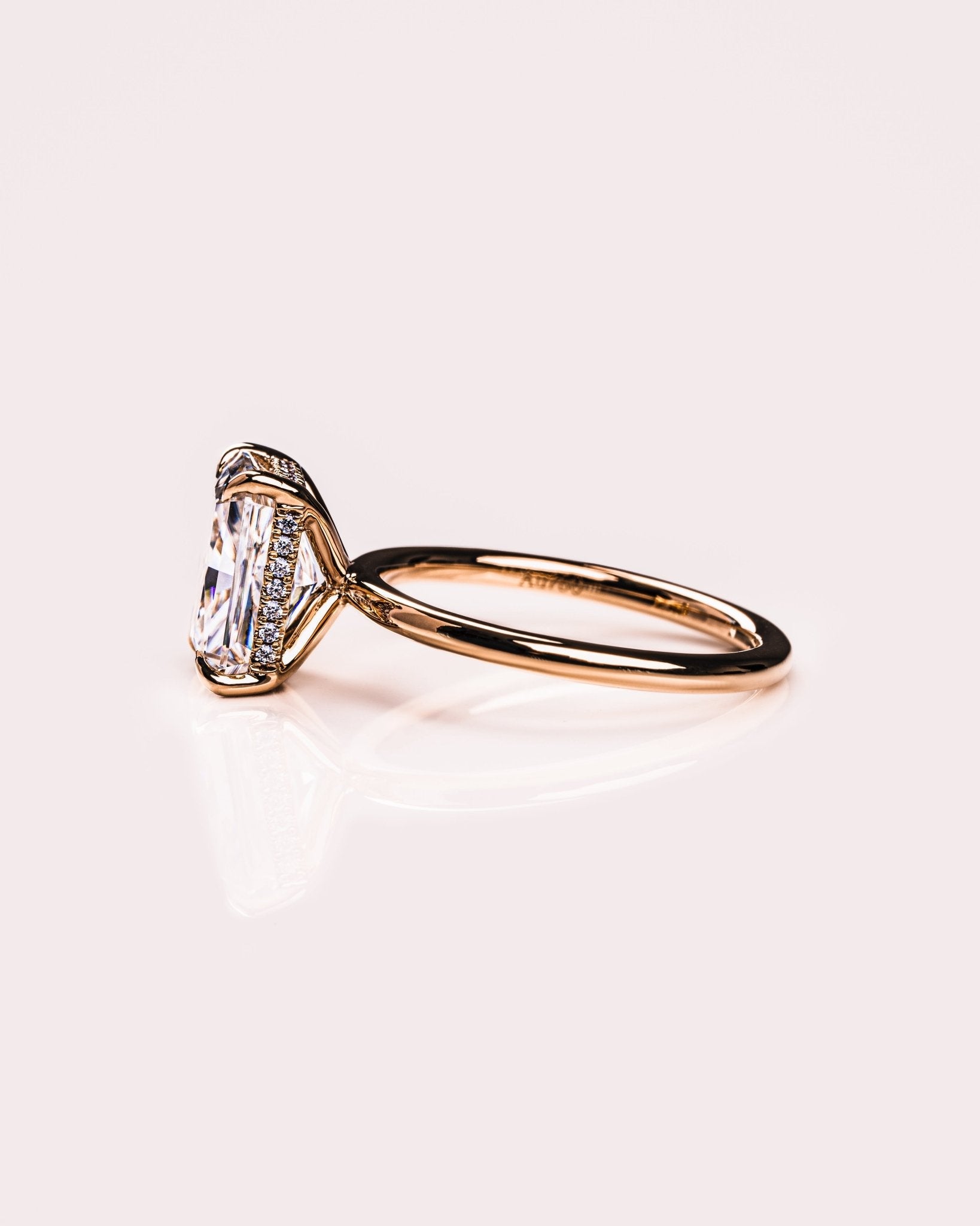 Lumea Prestige™ Ring • Crushed Ice Radiant · Solitaire
