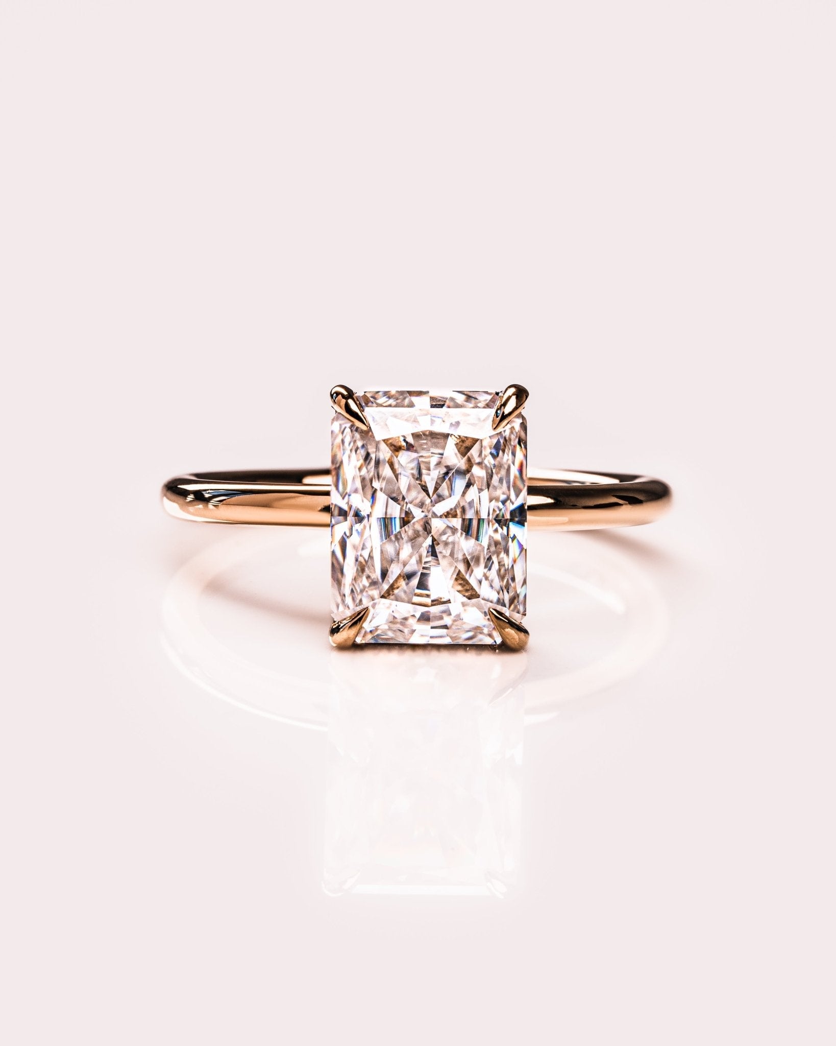 Lumea Prestige™ Ring • Crushed Ice Radiant · Solitaire